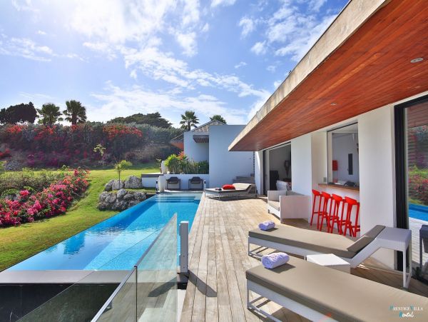 Guadaloupe Luxury Villa with Gym Pool & Luxury Interior.