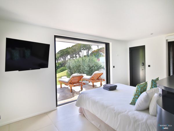 Guadaloupe Luxury Villa with Gym Pool & Luxury Interior.