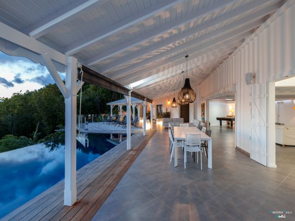 Guadeloupe Home 962653
