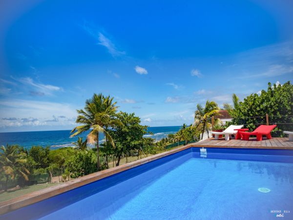 Guadeloupe Home 962654