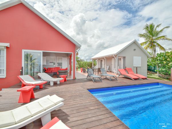 Guadeloupe Home 962654