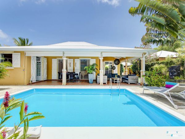 Guadeloupe Home 962656