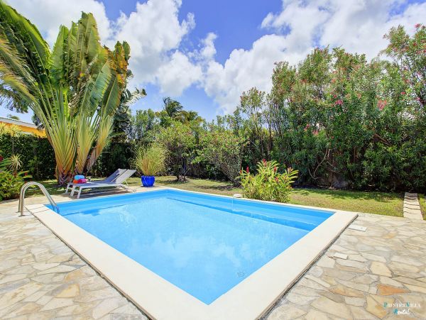 Guadeloupe Home 962656