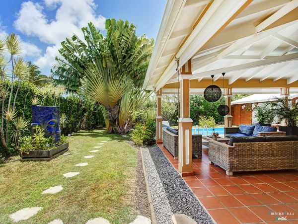 Guadeloupe Home 962656