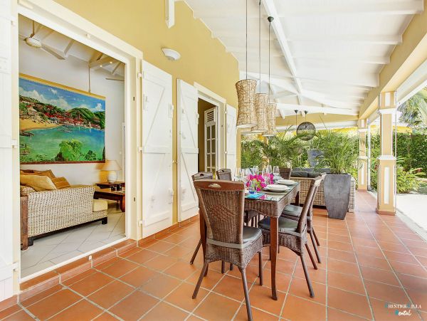 Guadeloupe Home 962656
