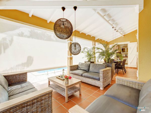 Guadeloupe Home 962656