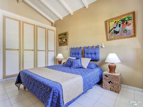 Guadeloupe Home 962656