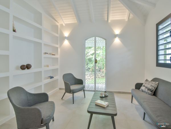 Guadeloupe Home 962657