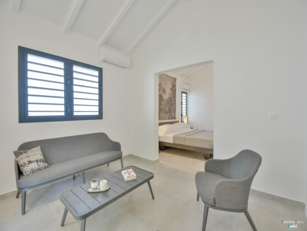 Guadeloupe Home 962657