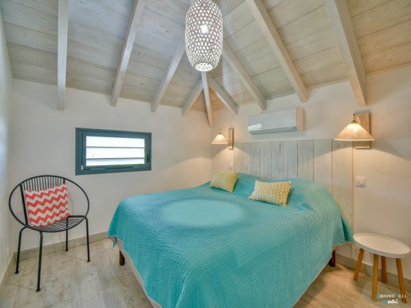 Guadeloupe Home 962658