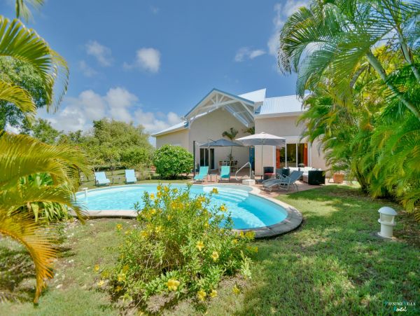 Guadeloupe Home 962661