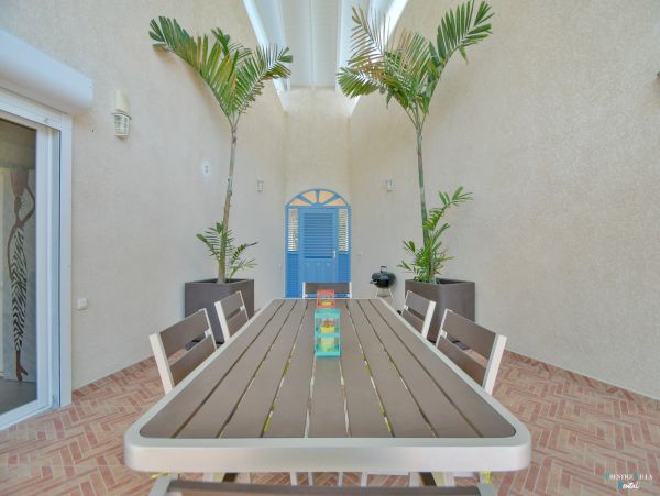 Guadeloupe Home 962661