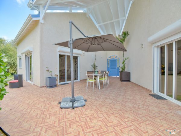 Guadeloupe Home 962661