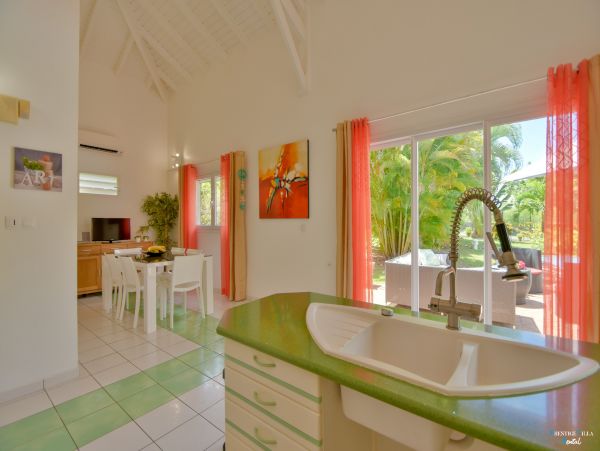 Guadeloupe Home 962661