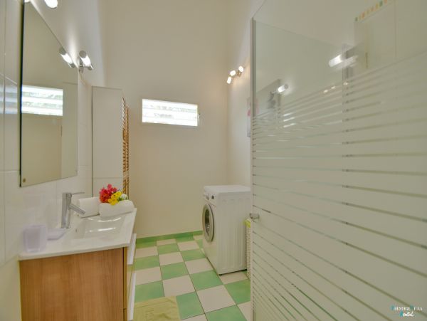 Guadeloupe Home 962661