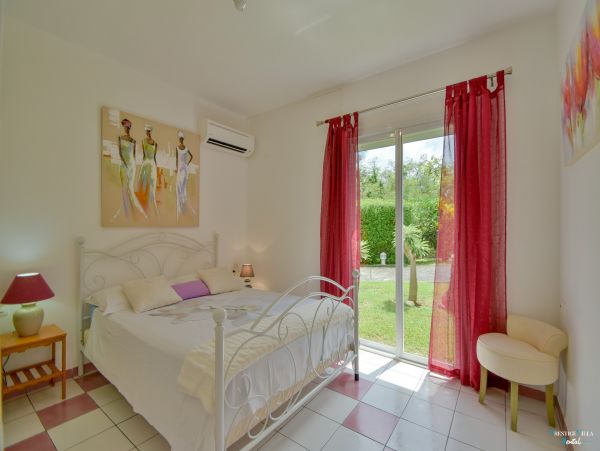 Guadeloupe Home 962661