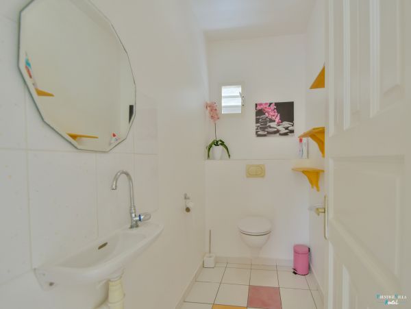 Guadeloupe Home 962661
