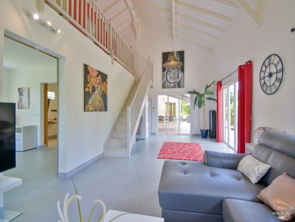 Guadeloupe Home 962661