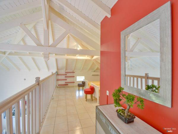 Guadeloupe Home 962661
