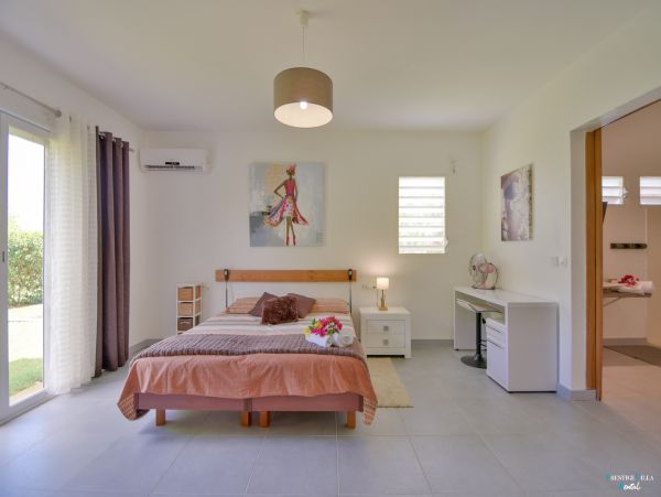 Guadeloupe Home 962661