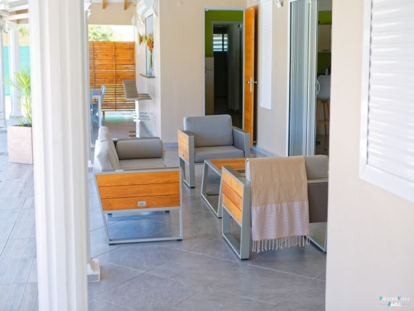 Guadeloupe Home 962664