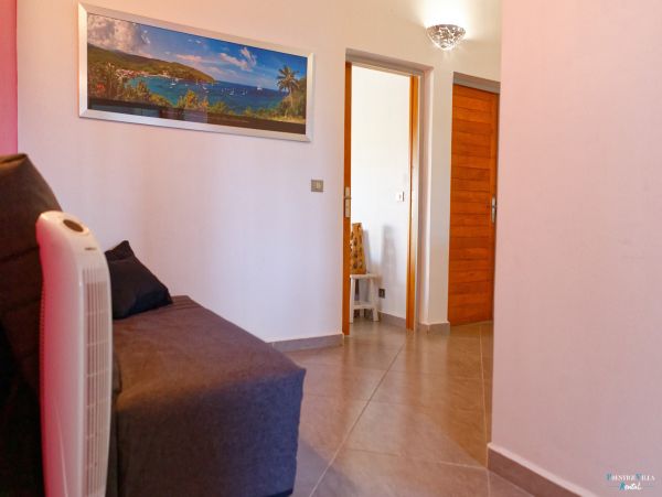 Guadeloupe Home 962664
