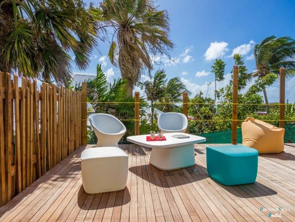 Guadeloupe Home 962668