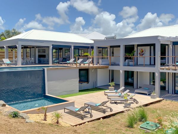 Guadeloupe Home 962669