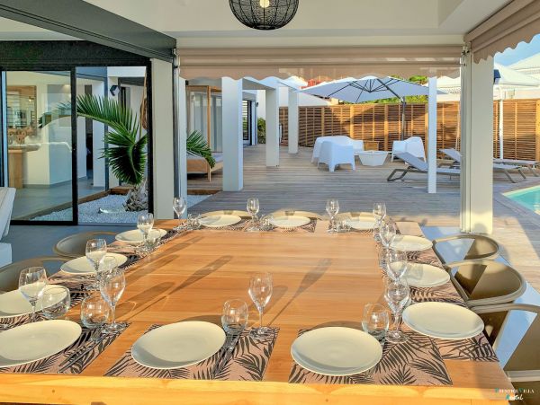 Guadeloupe Home 962670