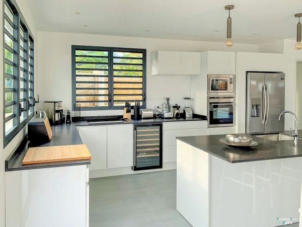 Guadeloupe Home 962670