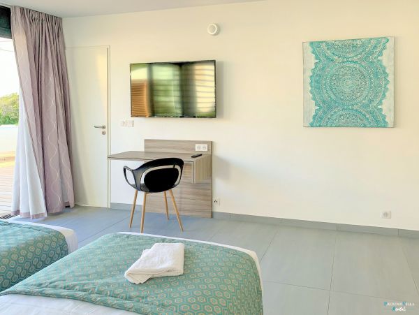 Guadeloupe Home 962670