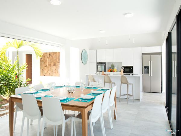 Guadeloupe Home 962671