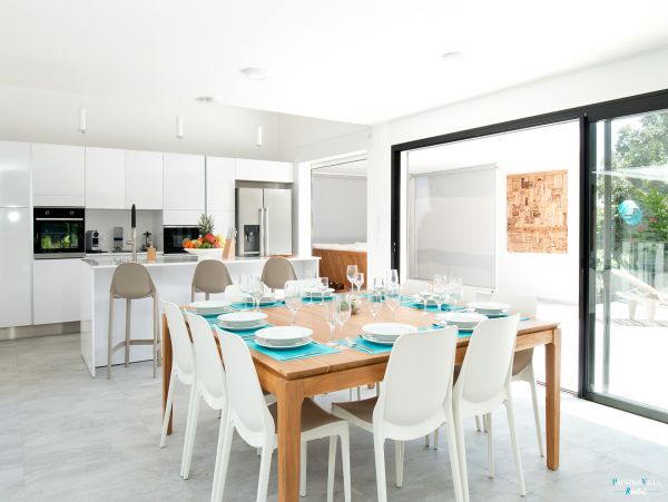 Guadeloupe Home 962672