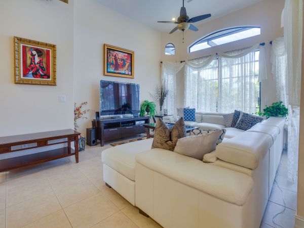 Marco Island 6 Bedroom Canal Front Home with Caged Pool