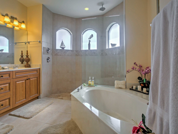 Marco Island 6 Bedroom Canal Front Home with Caged Pool