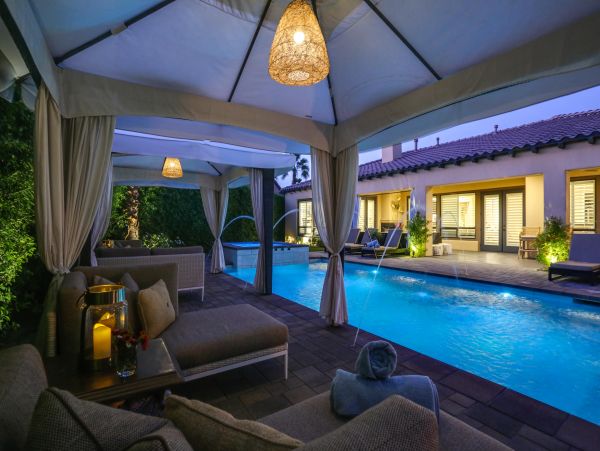 Luxury Indio Serene Vacation Casitas
