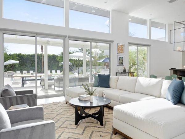 Luxury Six Bedroom Villa With Private Pool in La Quinta