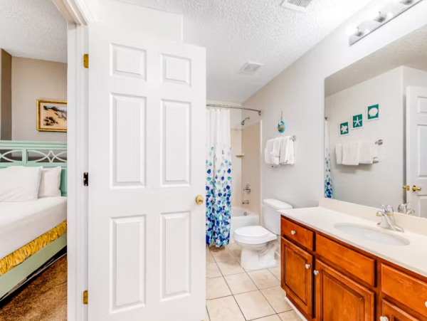 Panama City Beach 11th Floor Two Bedroom Gulf-Front Condo
