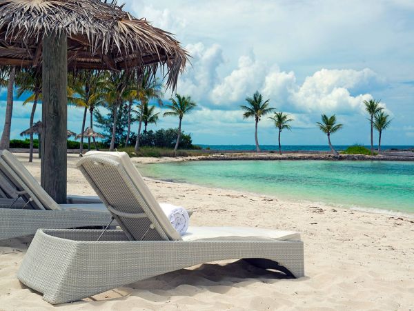 Entire Private Island with 5 Bungalows on Bahamas