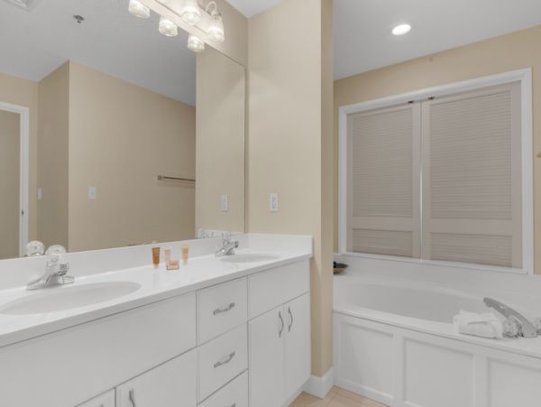 Beaches Of South Walton Condo 962738