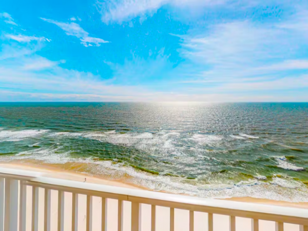 Gulf front Condo in Perdido Key, steps to beach