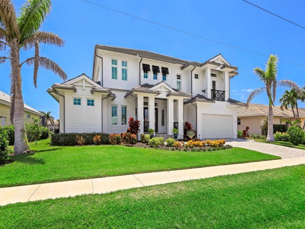 Luxury Canal Front Private Pool Home in Marco Island