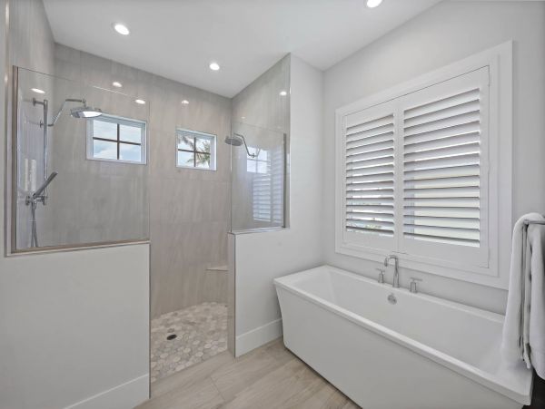 Luxury Canal Front Private Pool Home in Marco Island