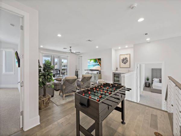 Luxury Canal Front Private Pool Home in Marco Island