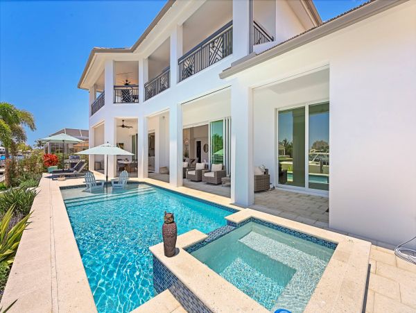 Luxury Canal Front Private Pool Home in Marco Island