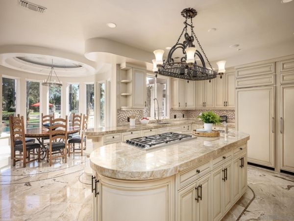 Stunning Rancho Santa Fe Private Pool Estate & Guest House