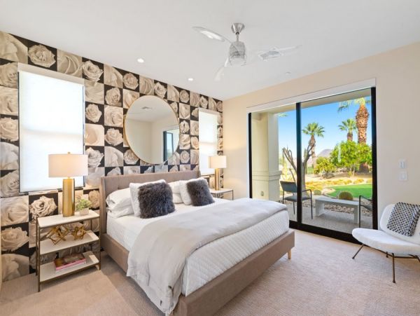 Palm Desert Stunning Luxury Pool Villa & Spa Sleeps 17