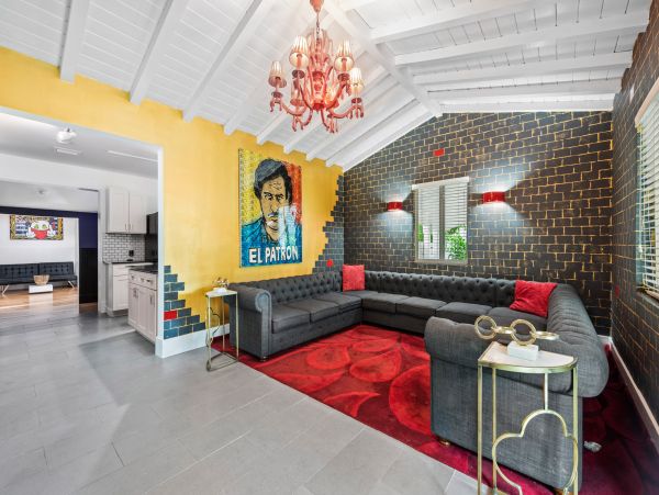 Miami Luxury Vacation Rental Home Five Bedrooms Private Pool
