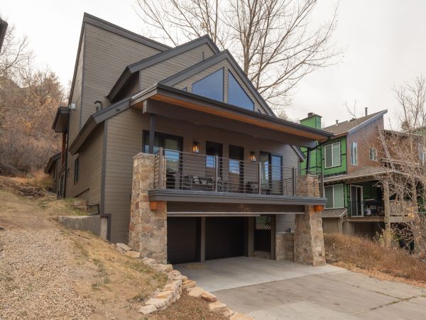 Park City Luxury Vacation Condo Private Hot Tub Walk to Lift
