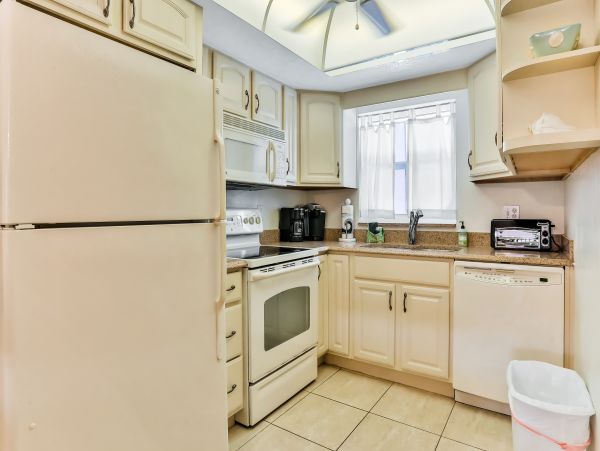 Cocoa Beach Condo 962838